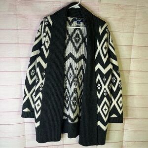 Old Navy Cozy Charcoal White Geometric Pattern Open Front Cardigan‎ Size Medium